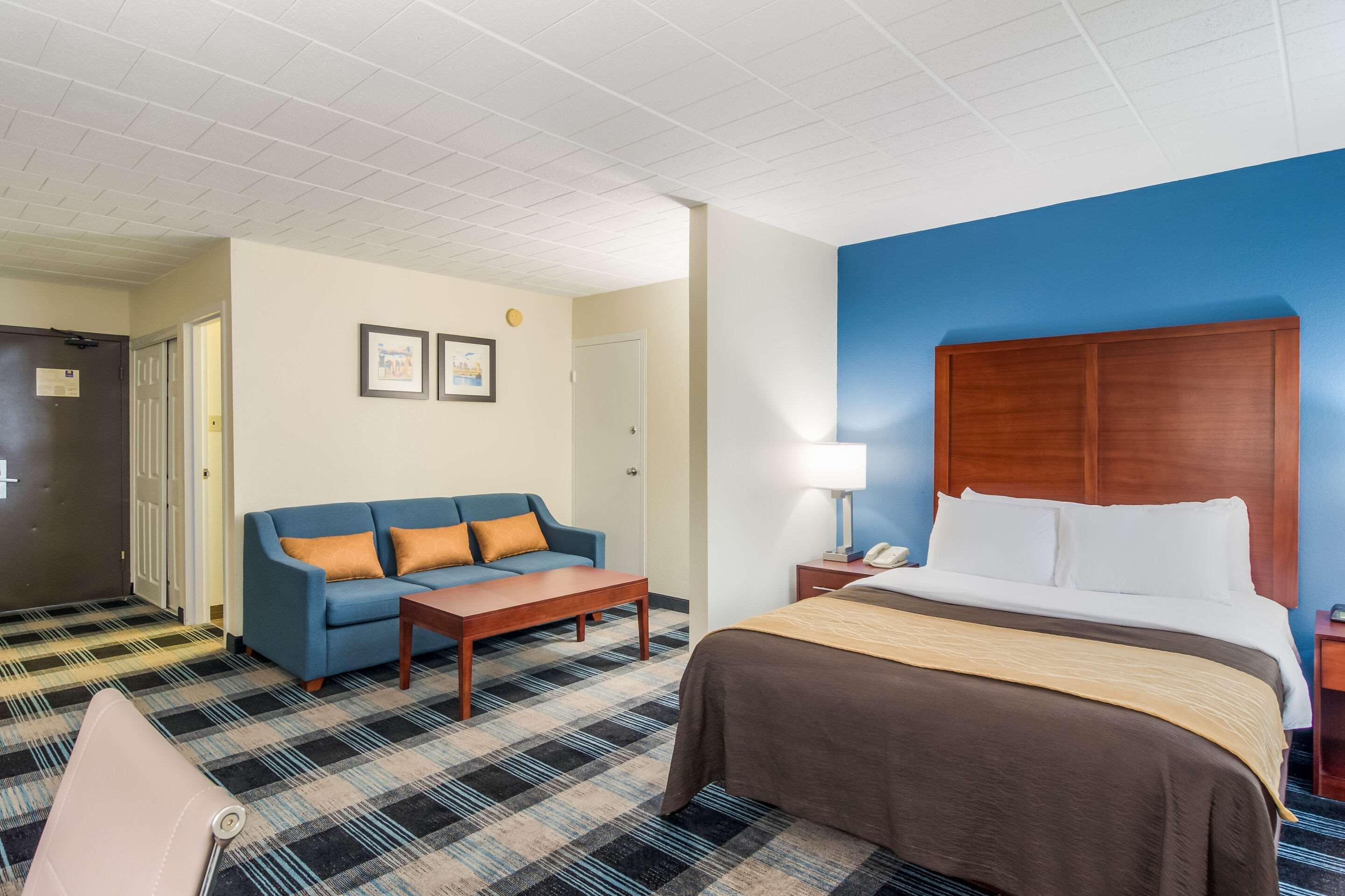 Mainstay Suites Verona Esterno foto