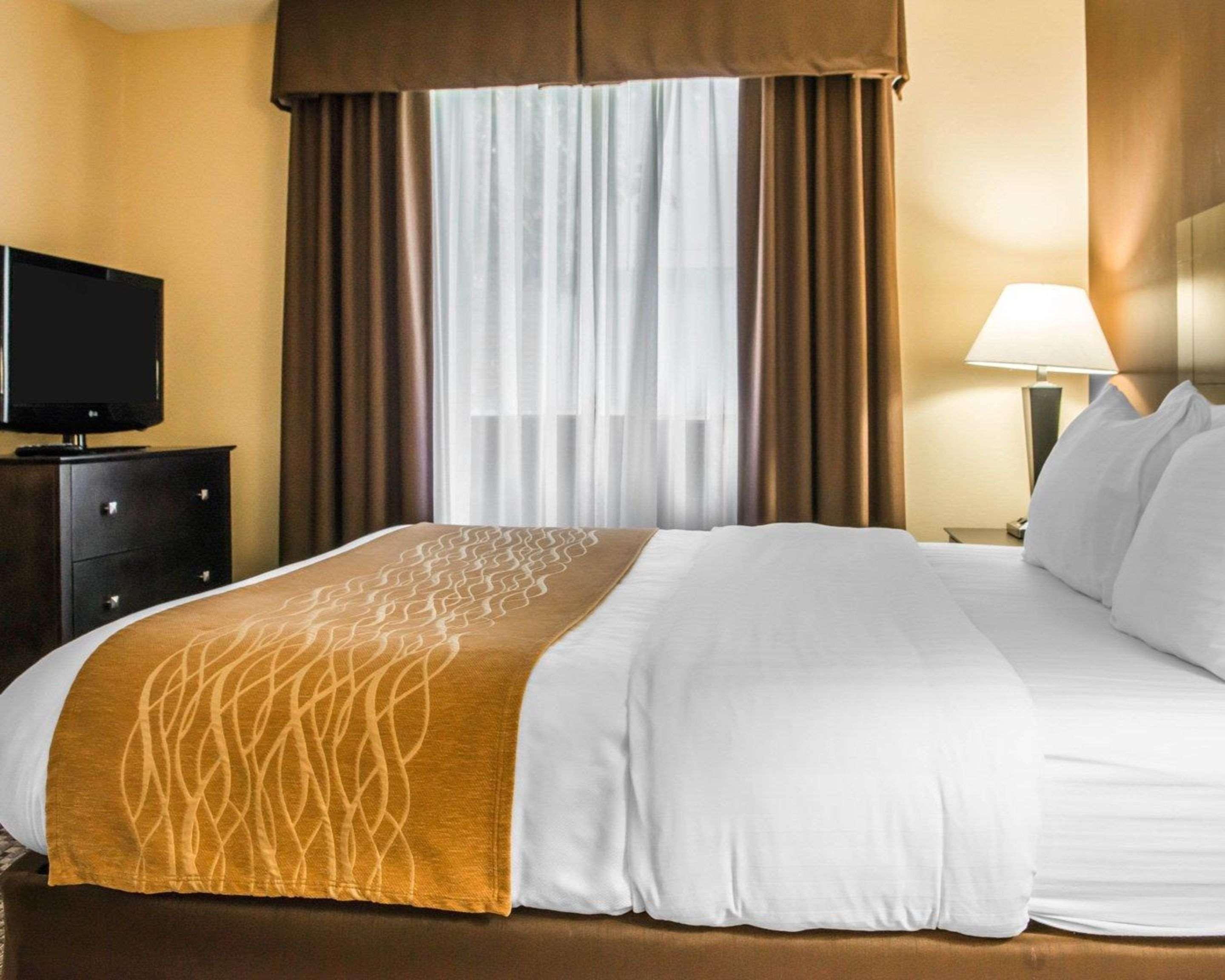 Mainstay Suites Verona Esterno foto