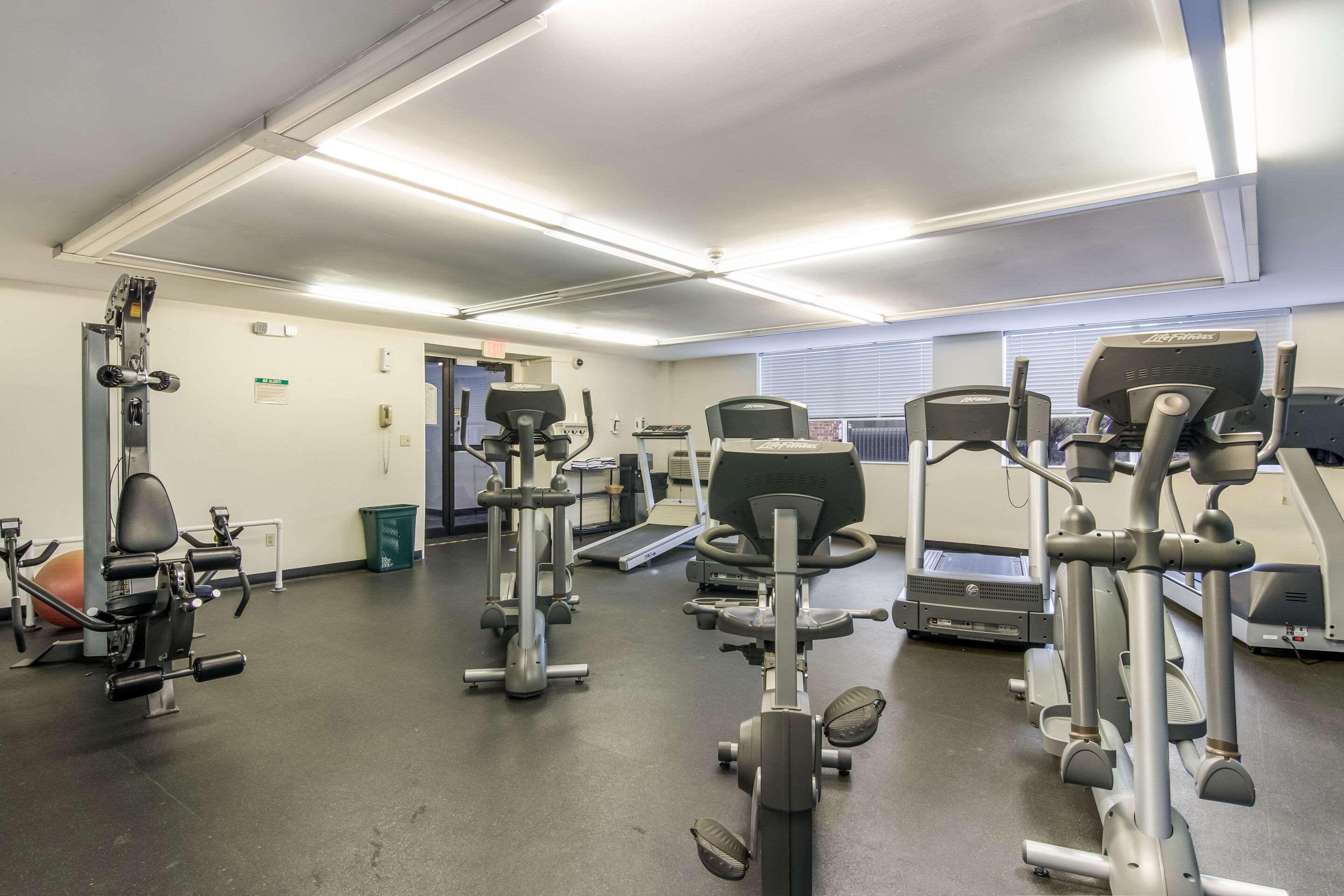 Mainstay Suites Verona Esterno foto