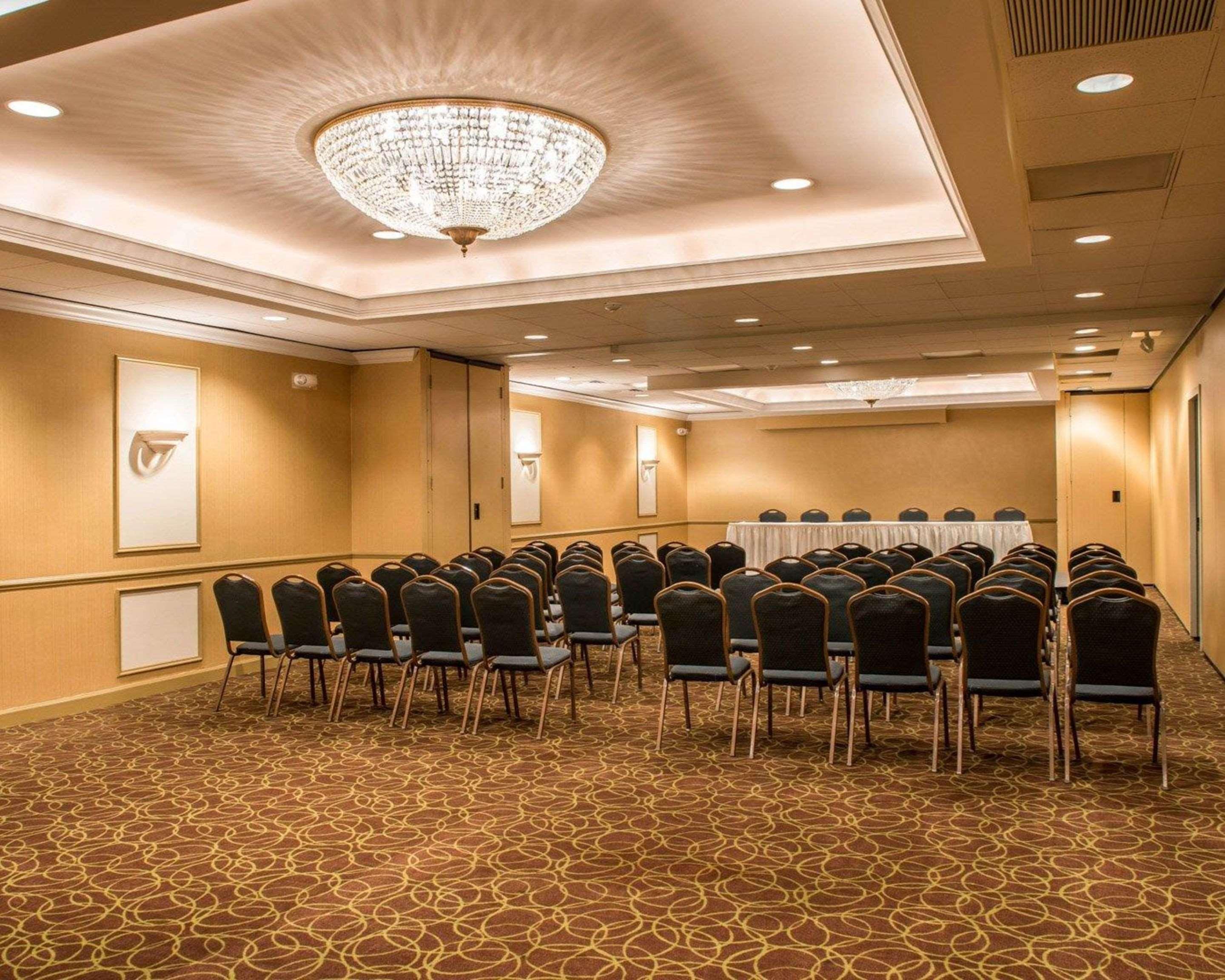 Mainstay Suites Verona Esterno foto